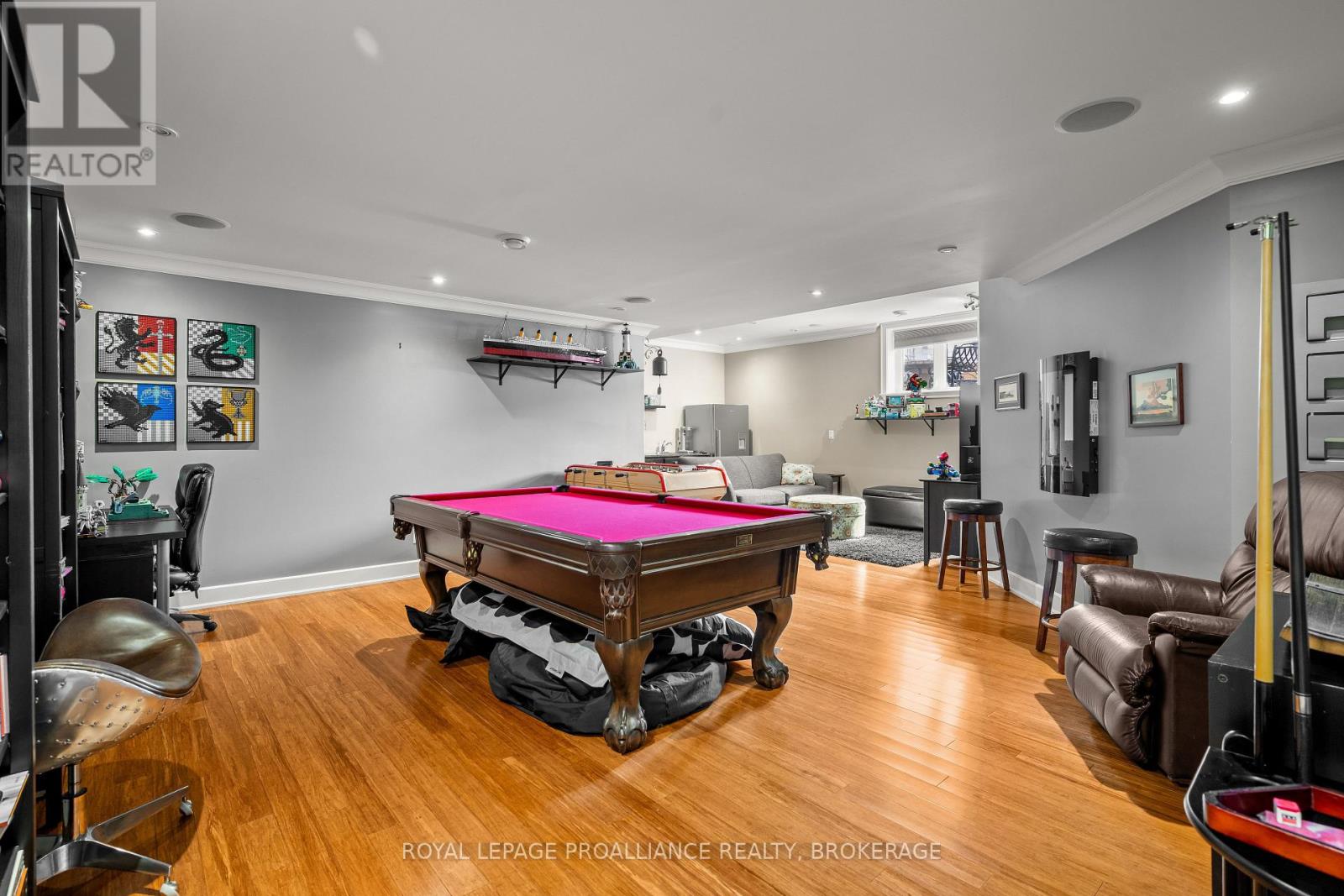 977 WOODBINE ROAD - 41