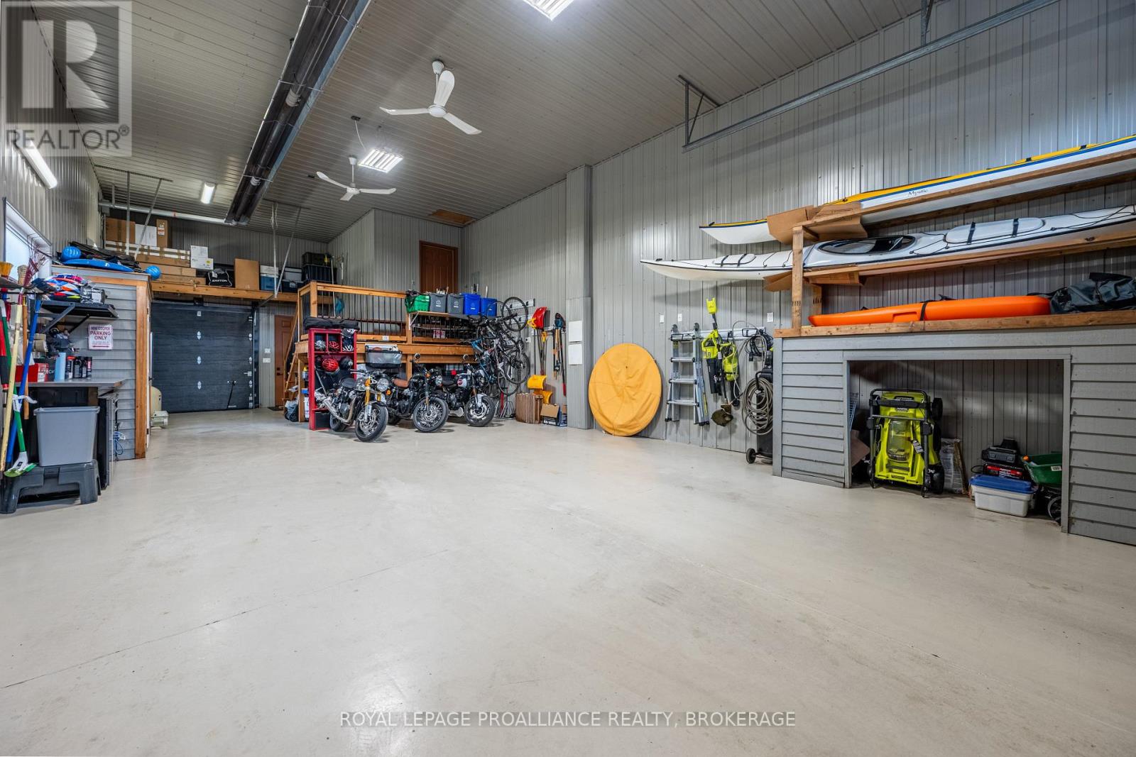 977 WOODBINE ROAD - 45