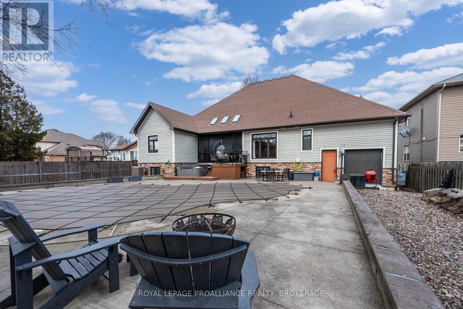 977 WOODBINE ROAD - 47