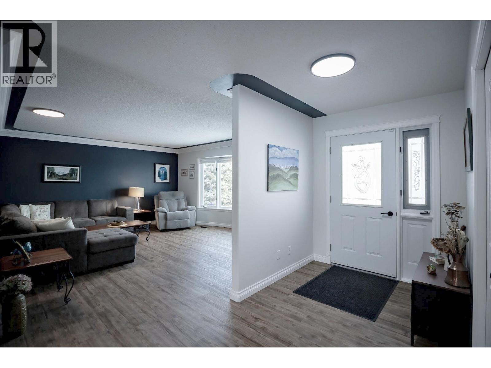 12903 AGNES LANE - 9