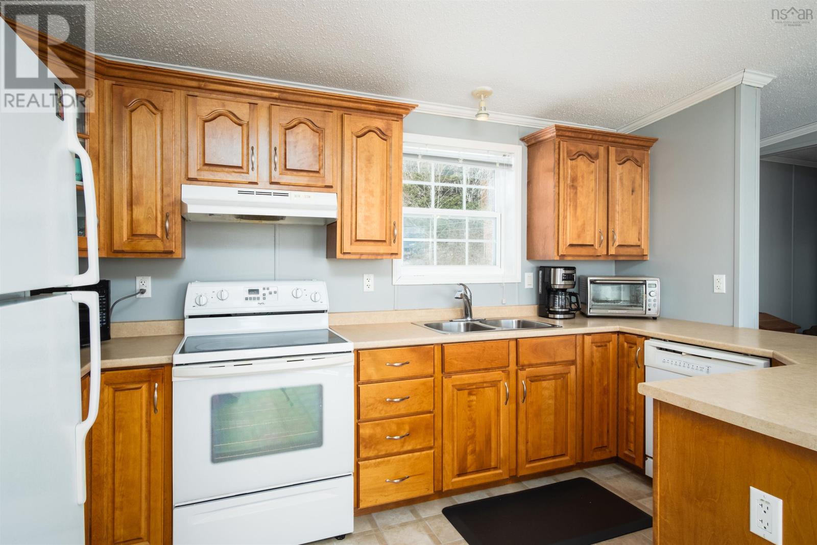 Property 6 of 29 of 1576 West Lake Ainslie Road