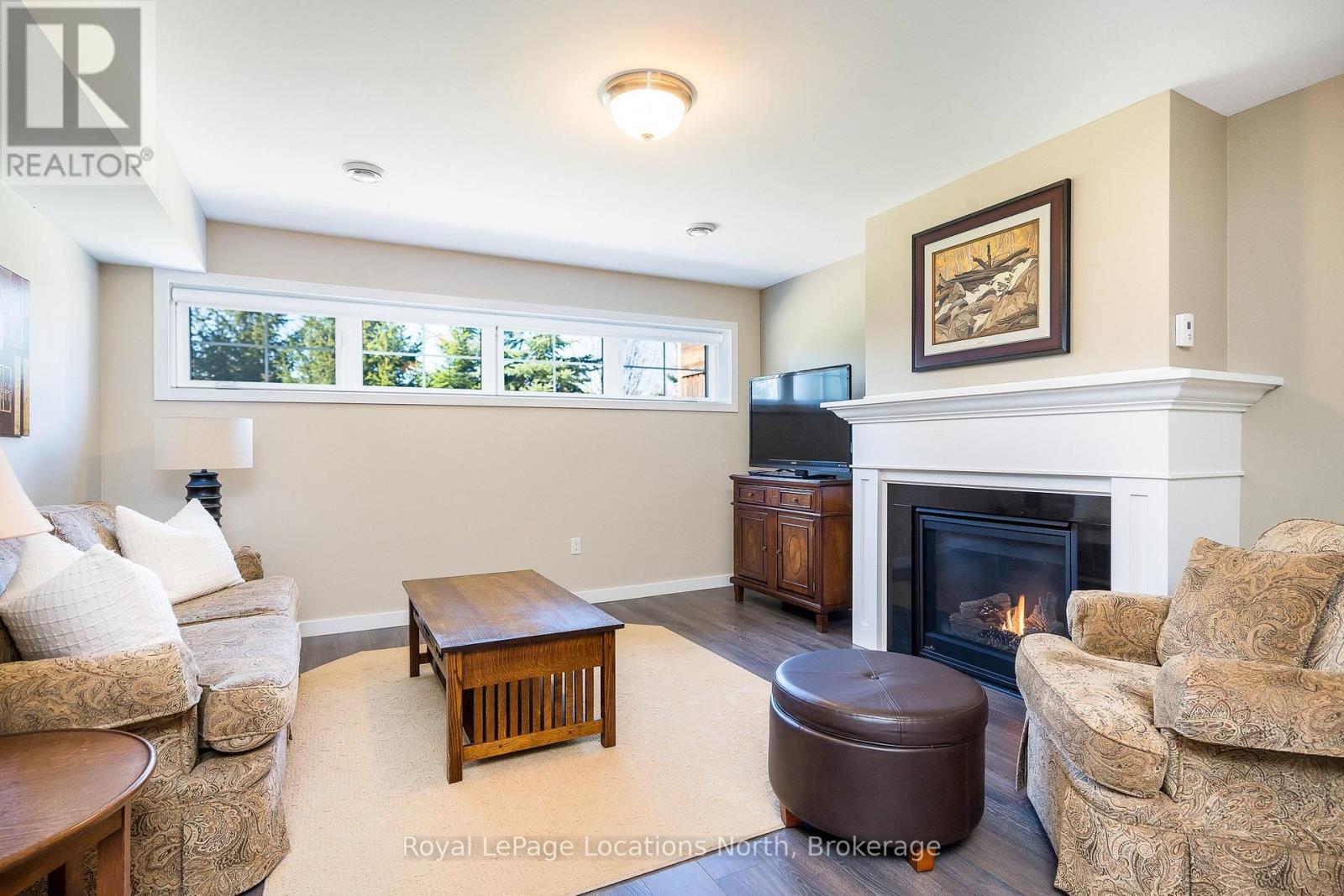 348 YELLOW BIRCH CRESCENT - 35