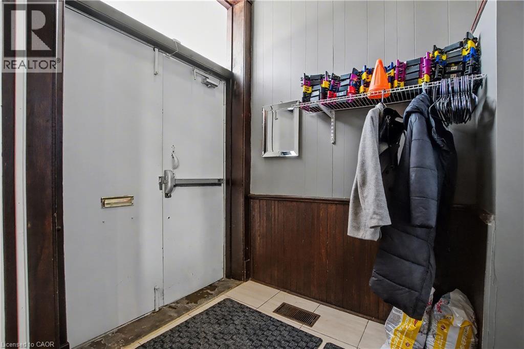 37 WELLINGTON Street, Cambridge, Ontario, N1R3Y6 — Photo 13