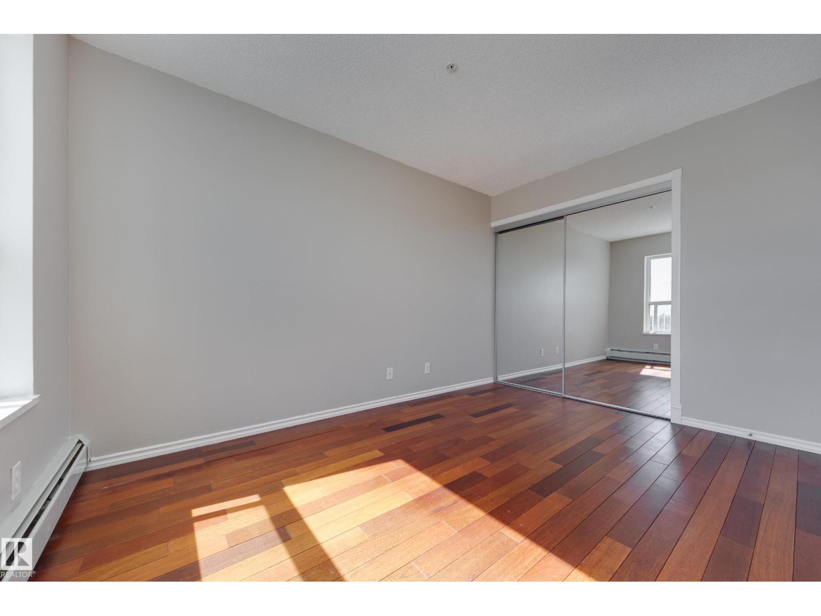 #528 17404 64 AV NW, Edmonton