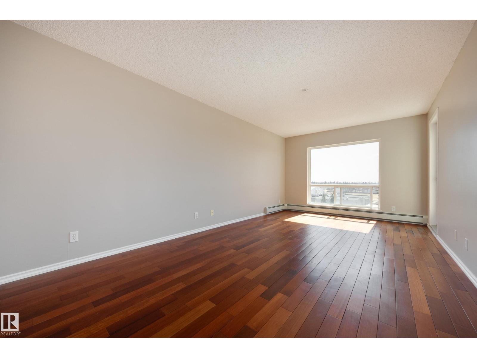 #528 17404 64 AV NW, Edmonton