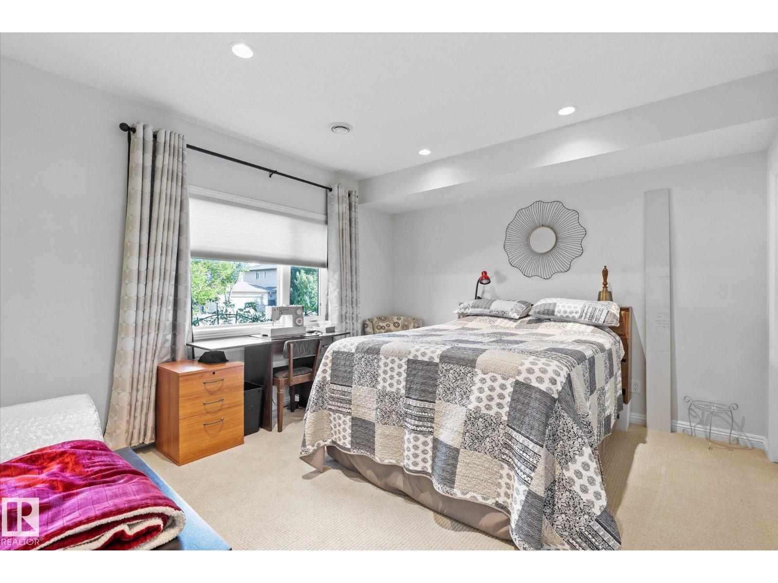 #6 50 OAKRIDGE DR, St. Albert