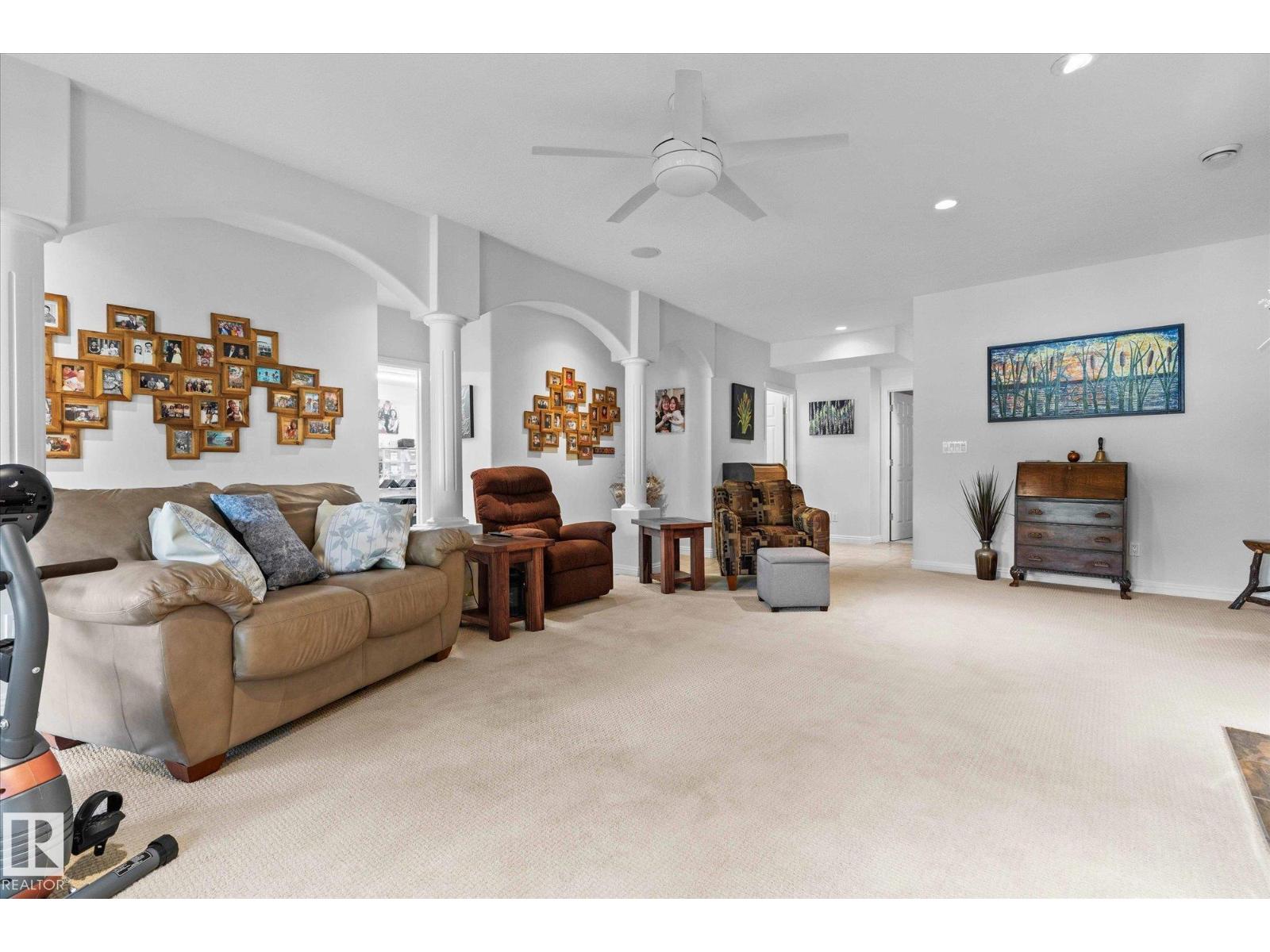 #6 50 OAKRIDGE DR, St. Albert