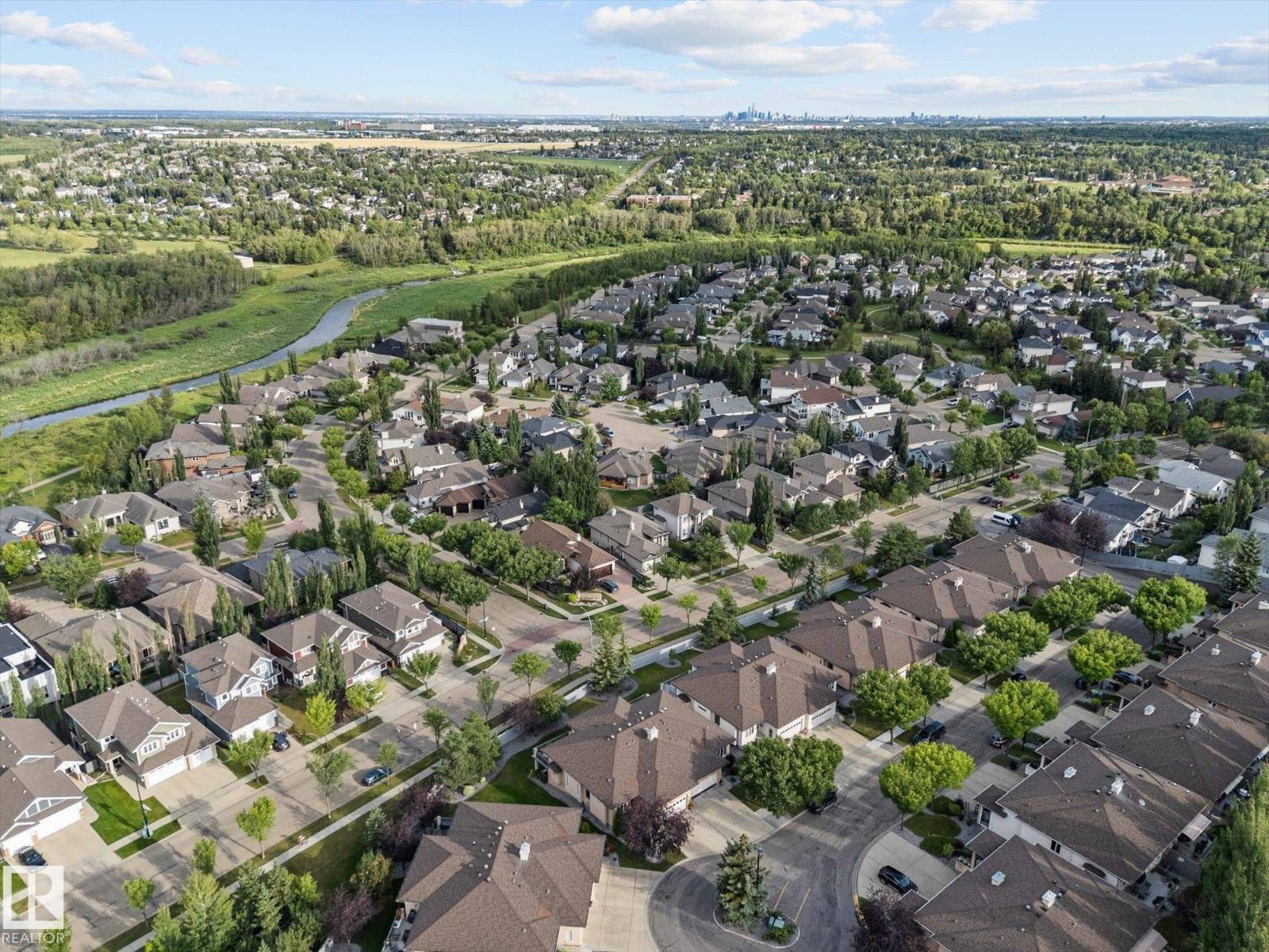 #6 50 OAKRIDGE DR, St. Albert