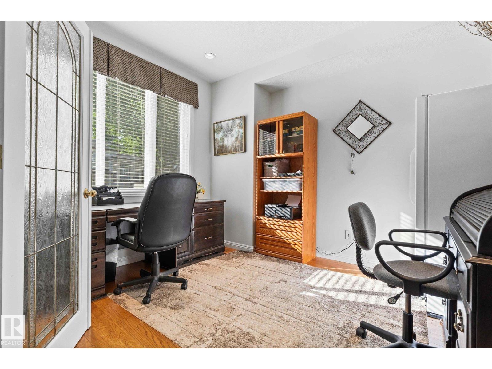 #6 50 OAKRIDGE DR, St. Albert