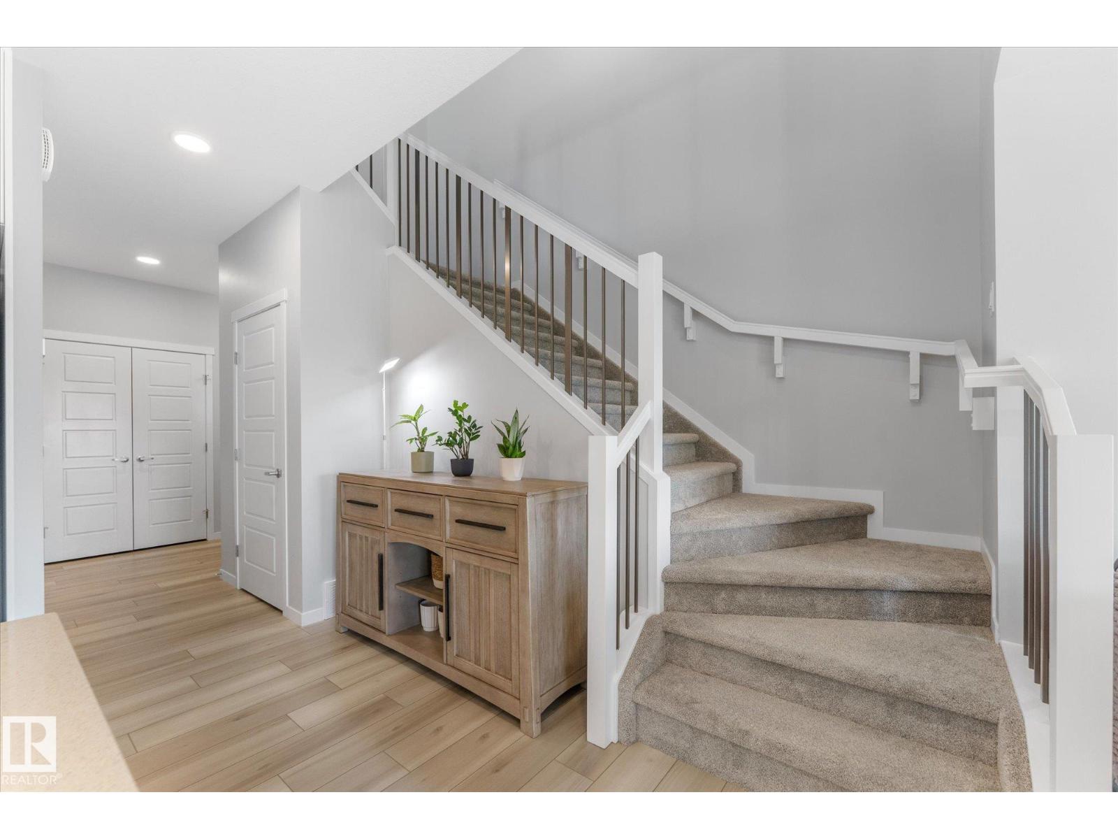 13 EMPRESS WY, Spruce Grove