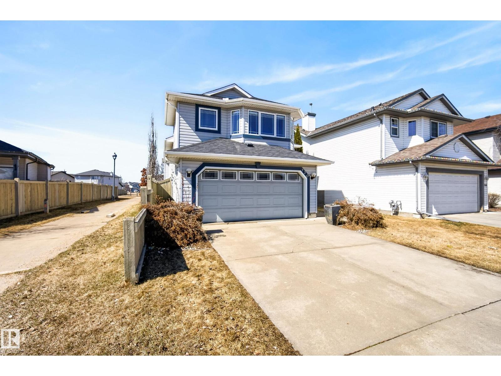 720 87 ST SW, Edmonton