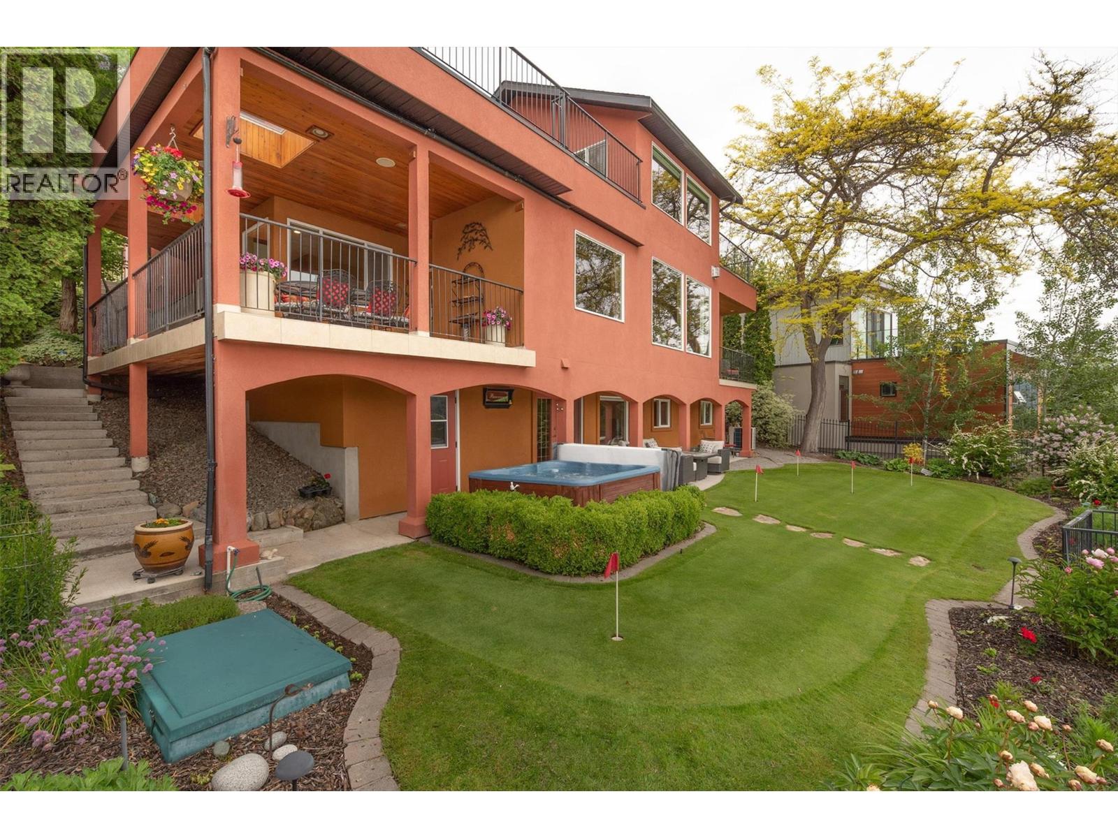  683 Westside Road South, West Kelowna