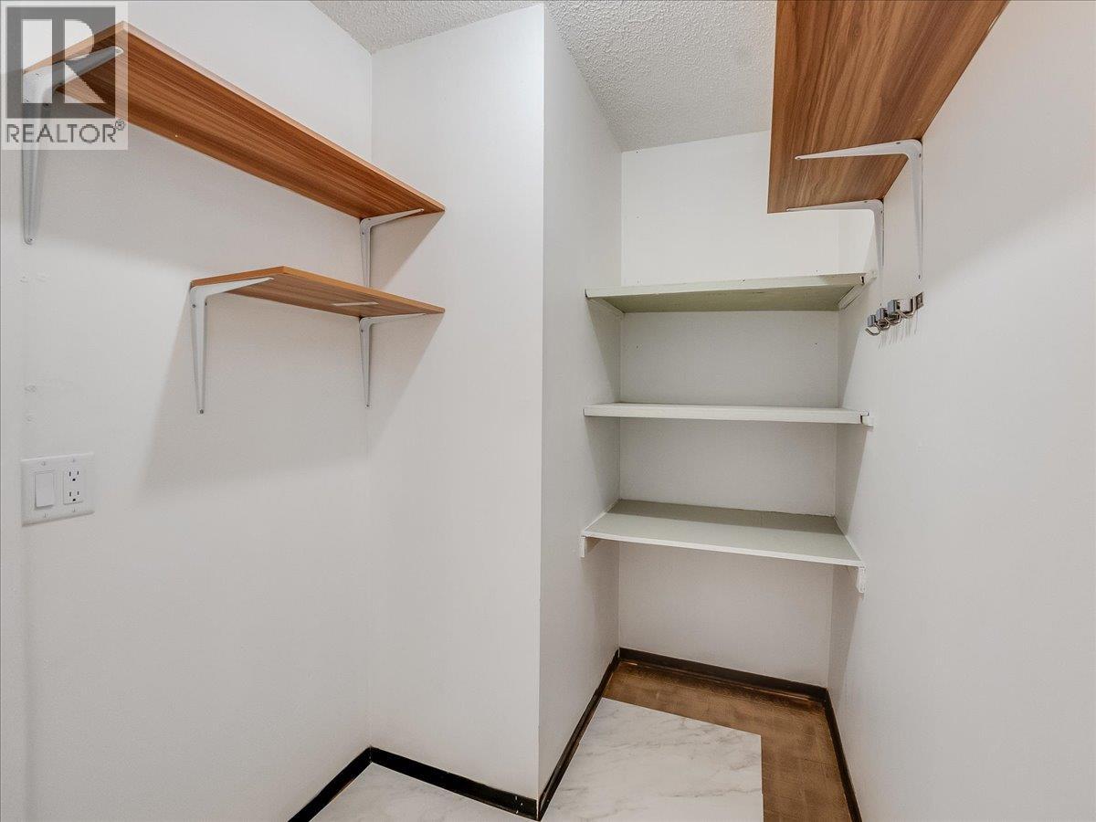 #116 880 Wordsworth Avenue - 10