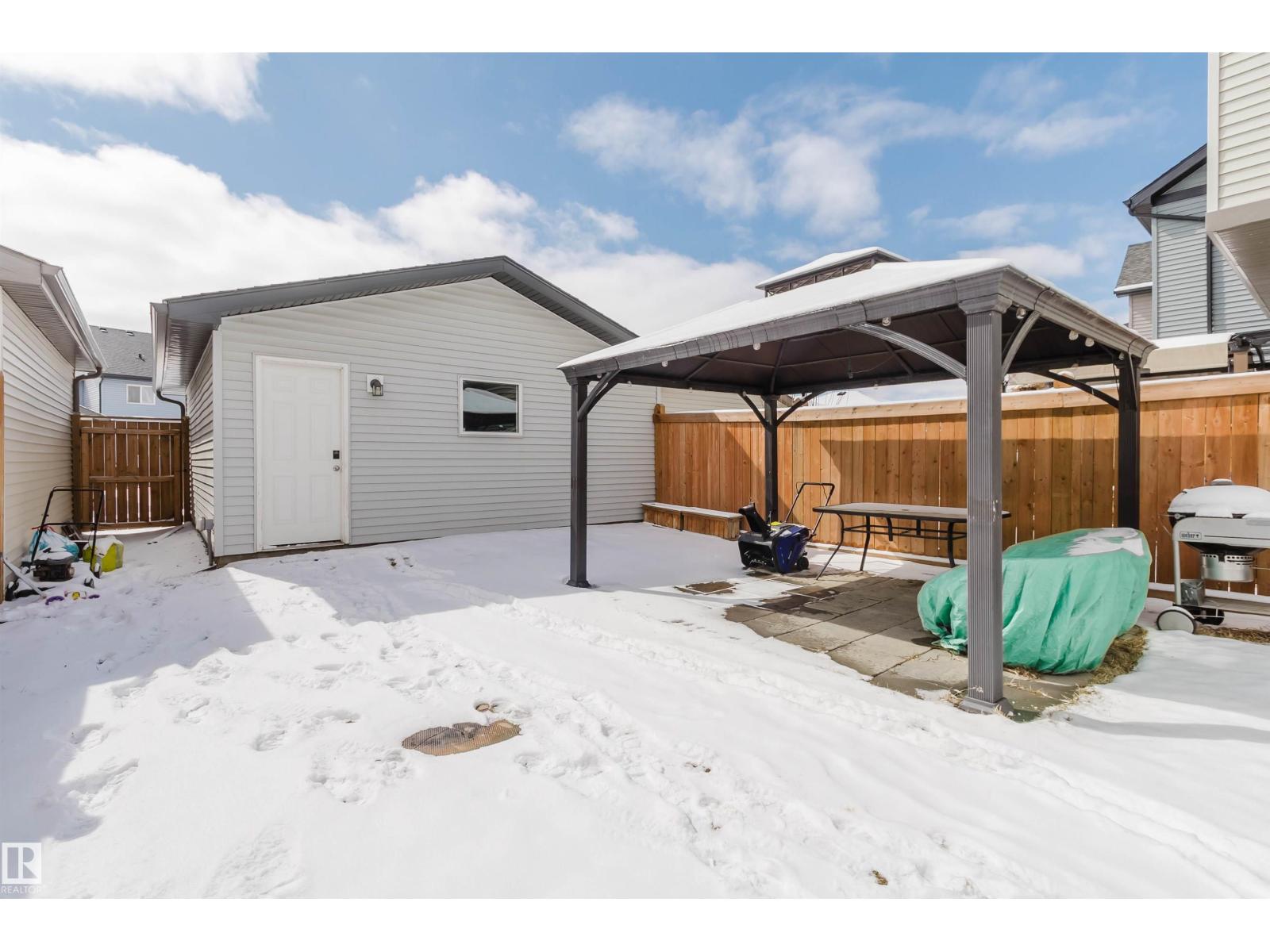 22603 98 AV NW, Edmonton