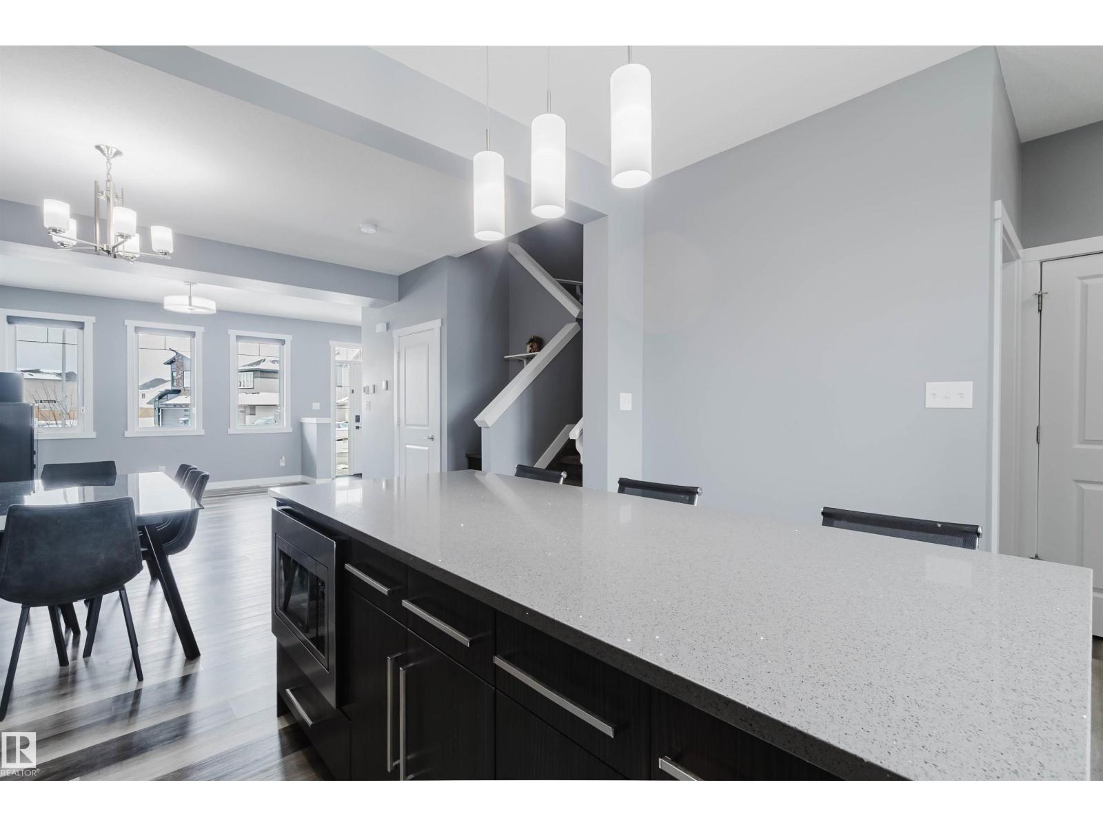 22603 98 AV NW, Edmonton