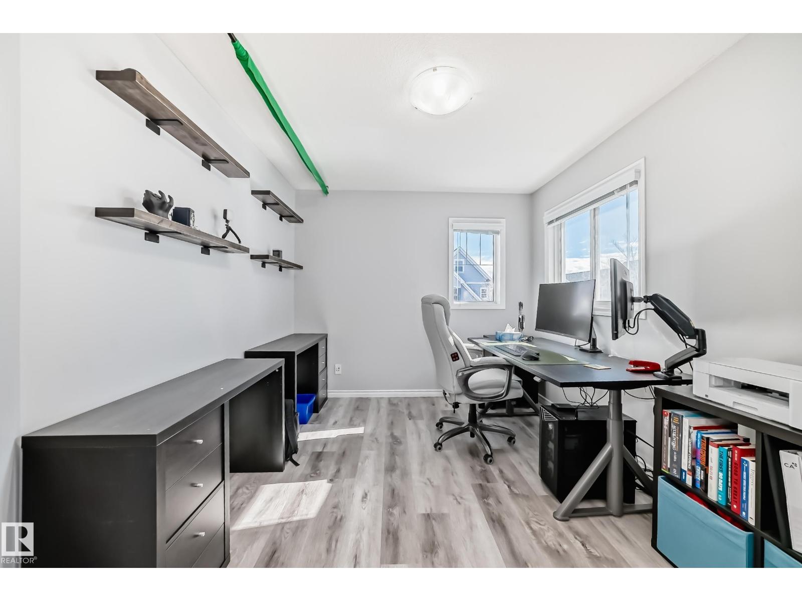 1128 74 ST SW, Edmonton