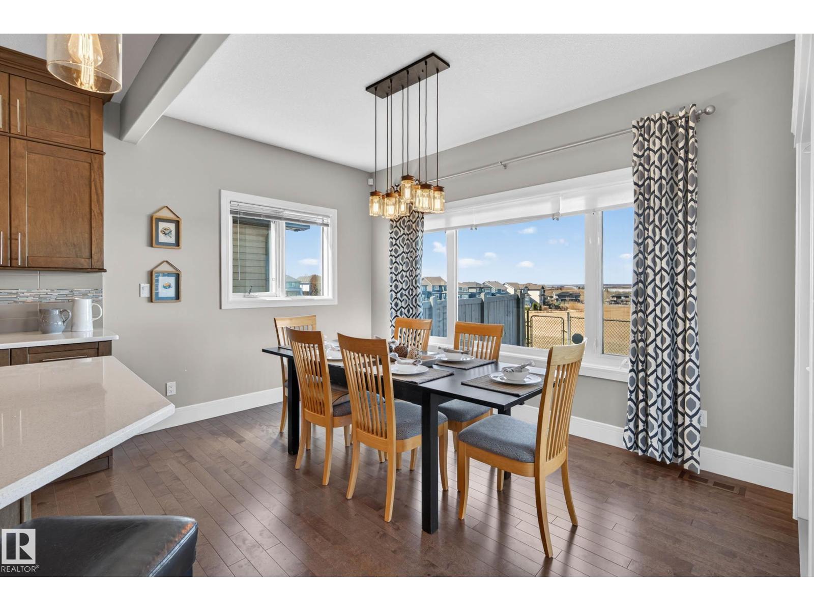 2086 REDTAIL CM NW, Edmonton