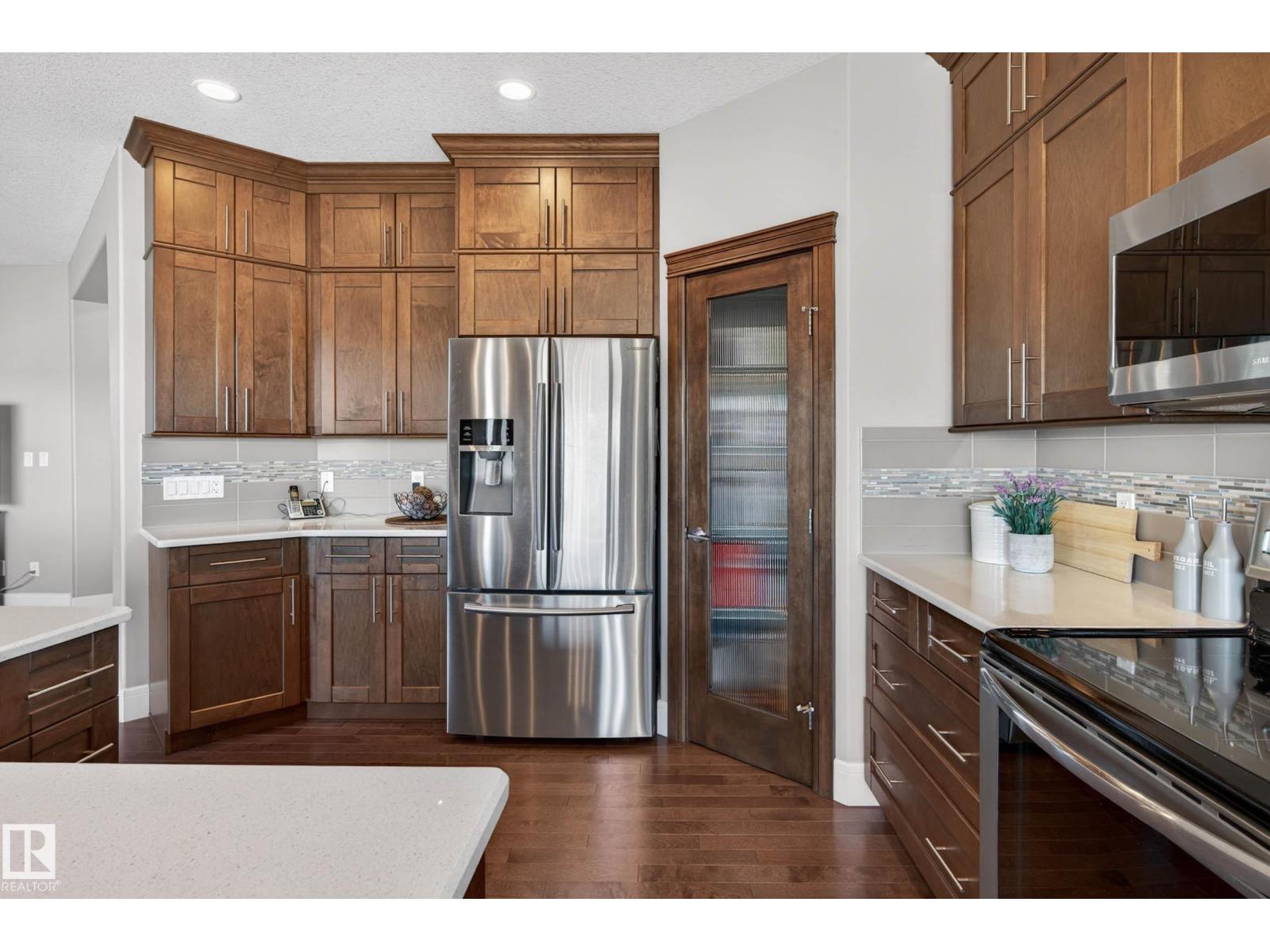 2086 REDTAIL CM NW, Edmonton