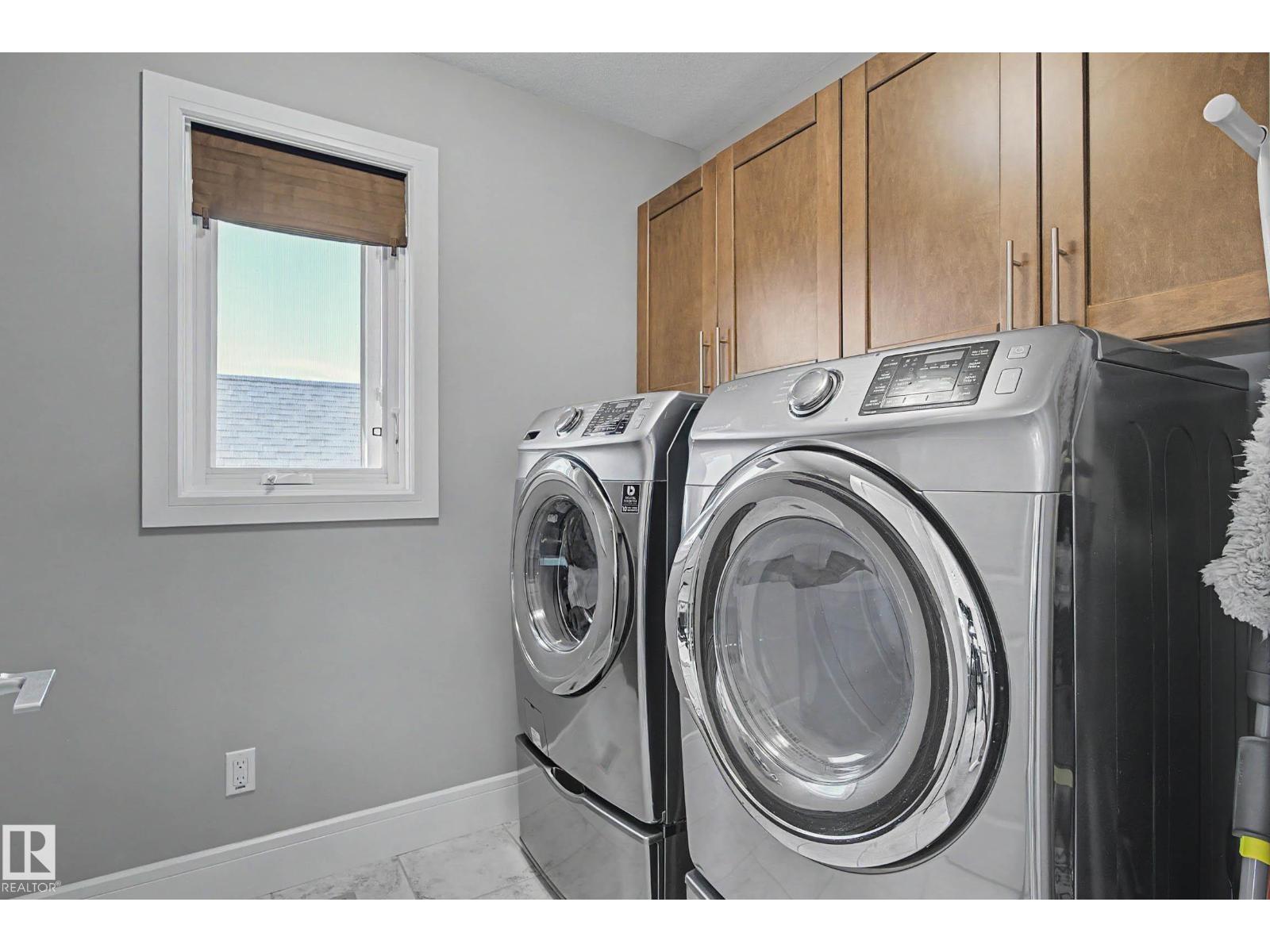 2086 REDTAIL CM NW, Edmonton