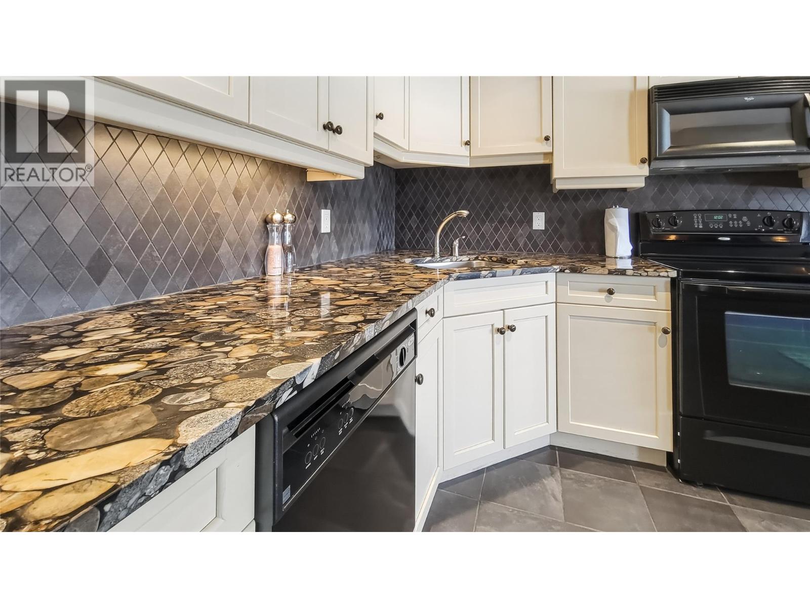 600 Bighorn Boulevard - 15