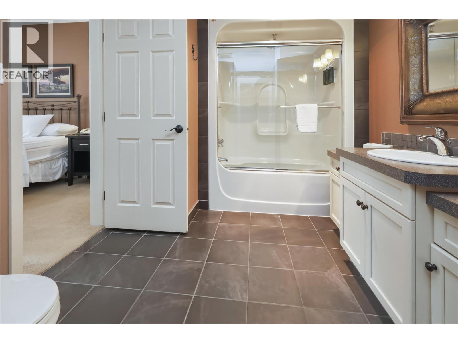 600 Bighorn Boulevard - 23