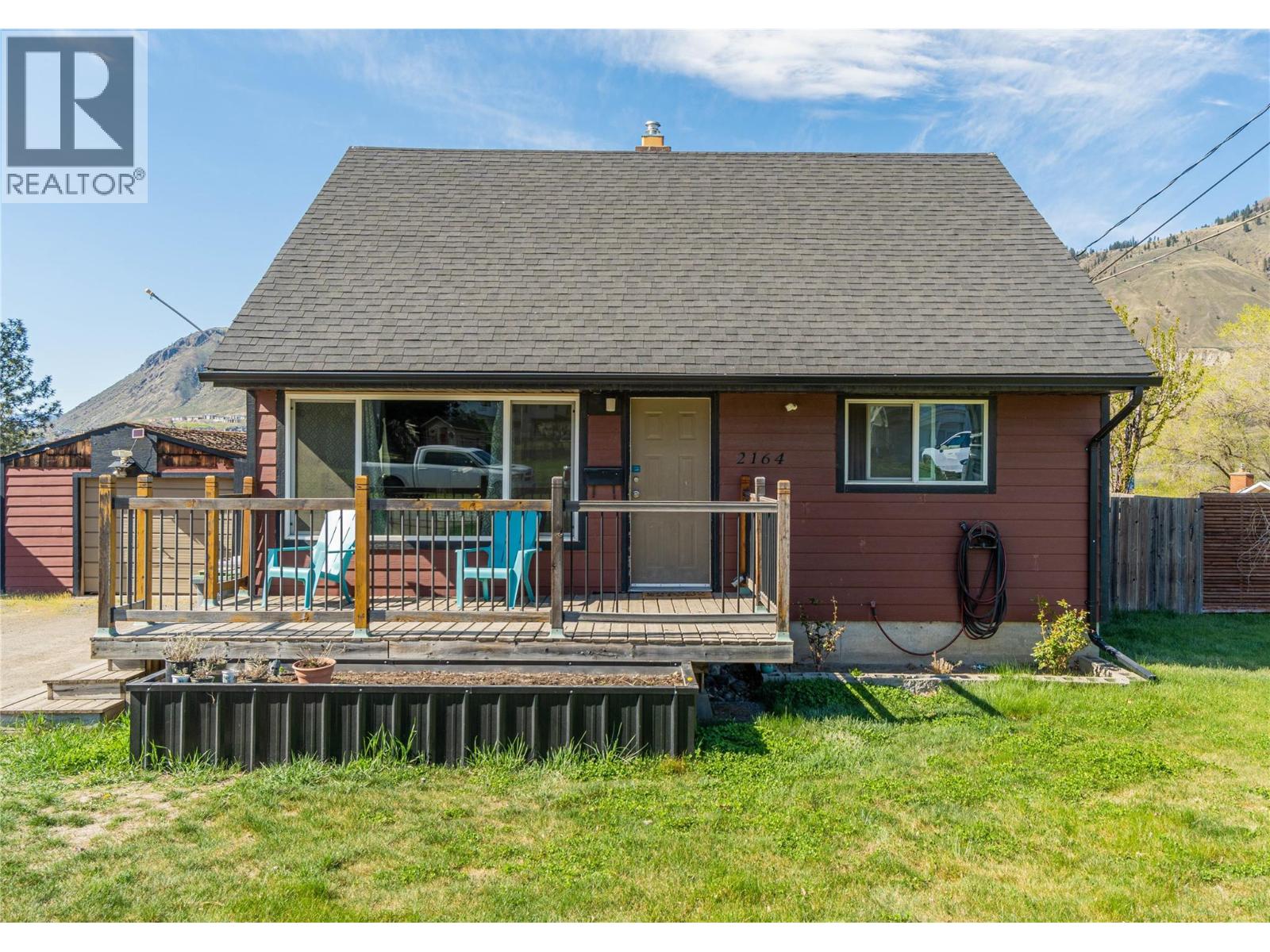 2164 CRESCENT Drive - 28