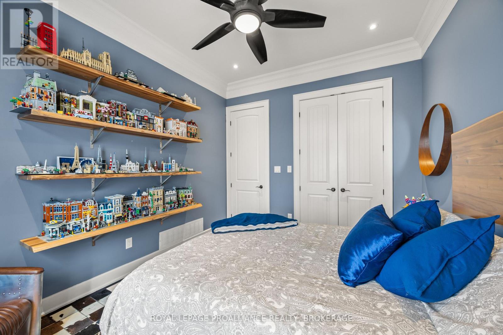 977 WOODBINE ROAD - 19