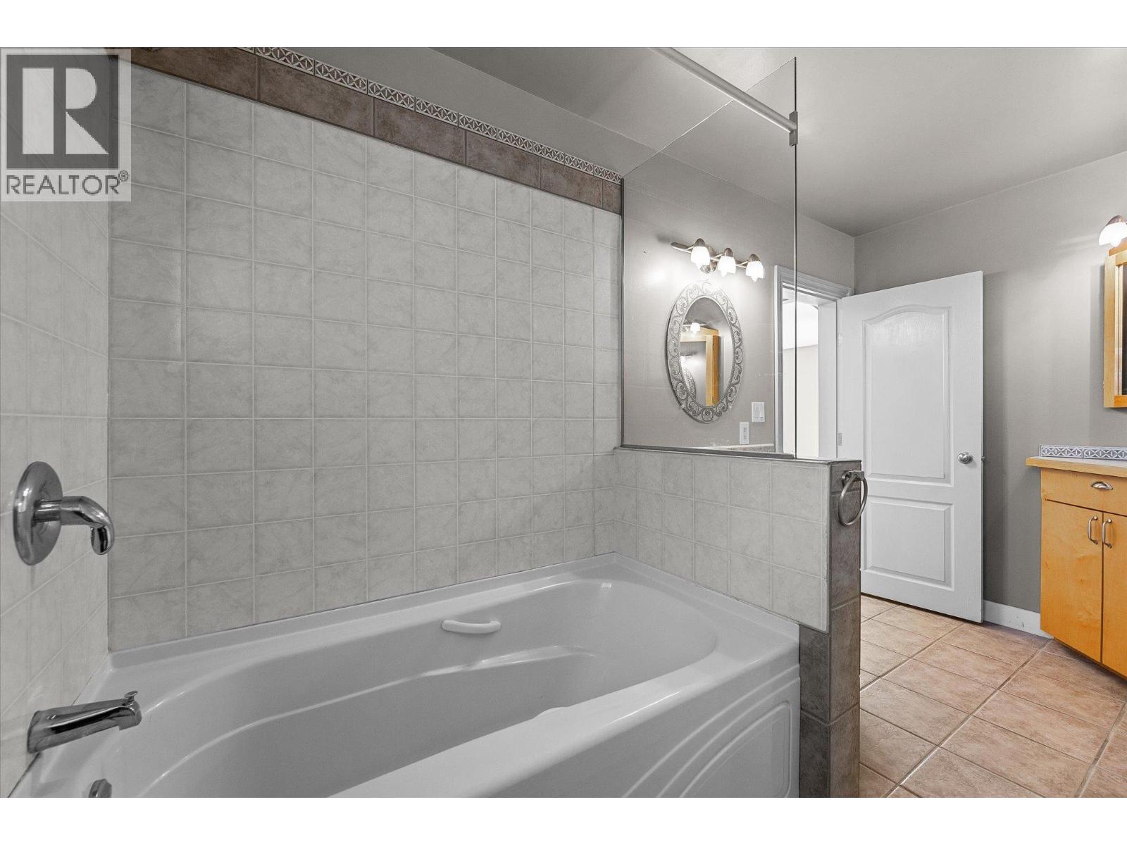  3629 Empire Place, West Kelowna