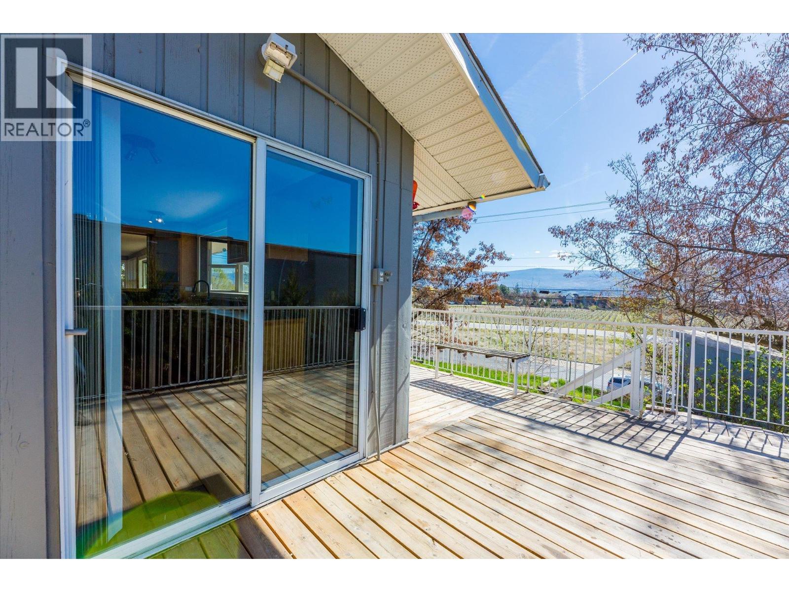  3629 Empire Place, West Kelowna