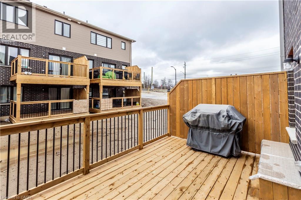 1 WEST MILL Street Unit# 1, Ayr, Ontario, N0B1E0 — Photo 7