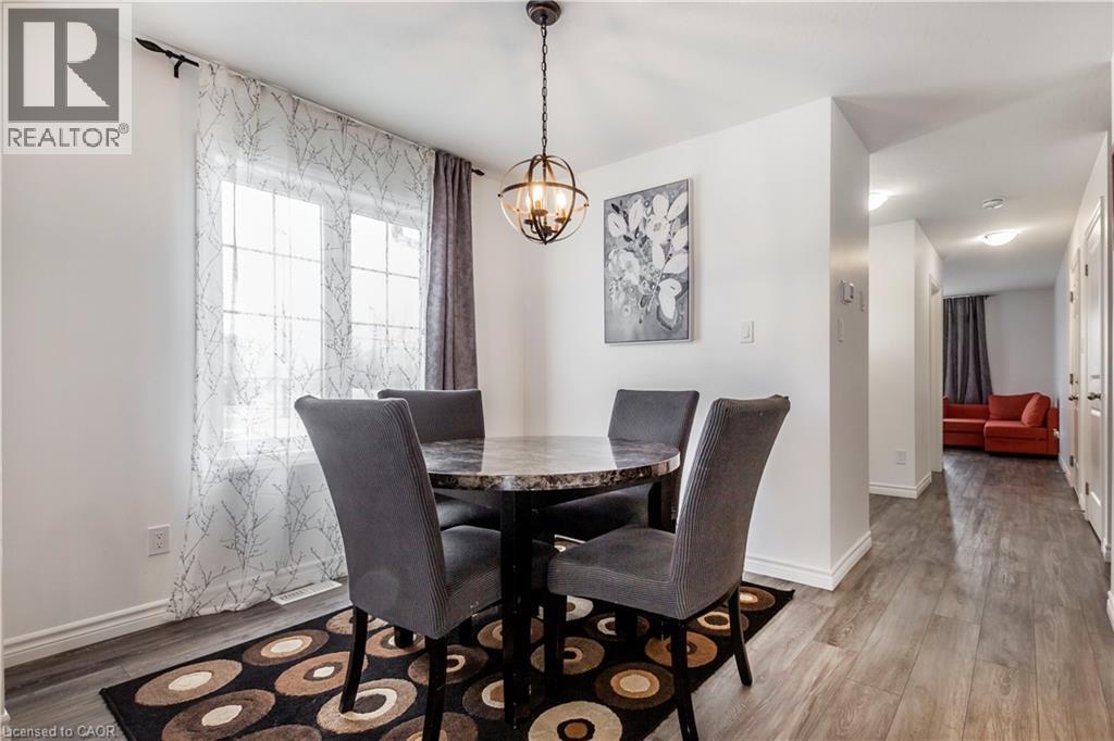 1 WEST MILL Street Unit# 1, Ayr, Ontario, N0B1E0 — Photo 16