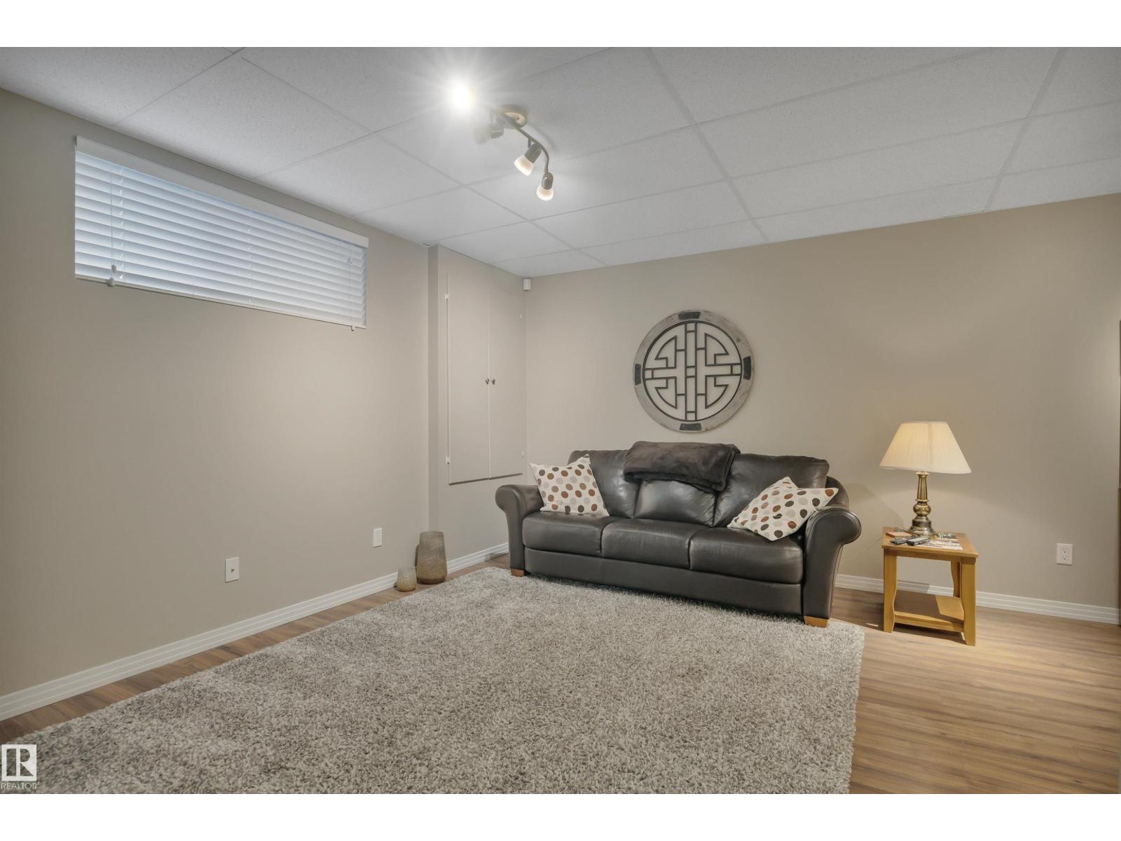 16510 135 ST NW, Edmonton