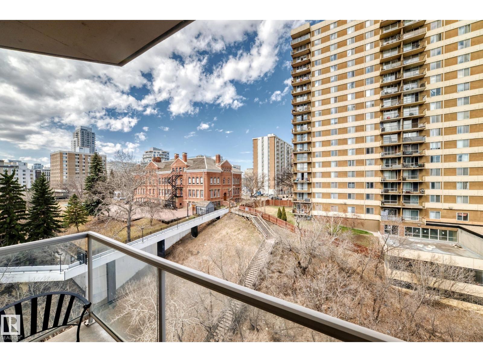 #908 9819 104 ST NW, Edmonton