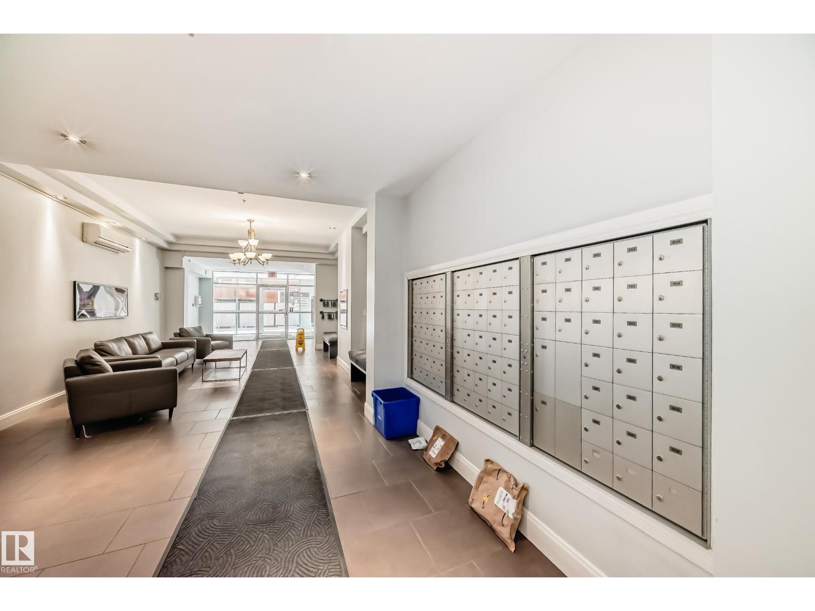 #908 9819 104 ST NW, Edmonton