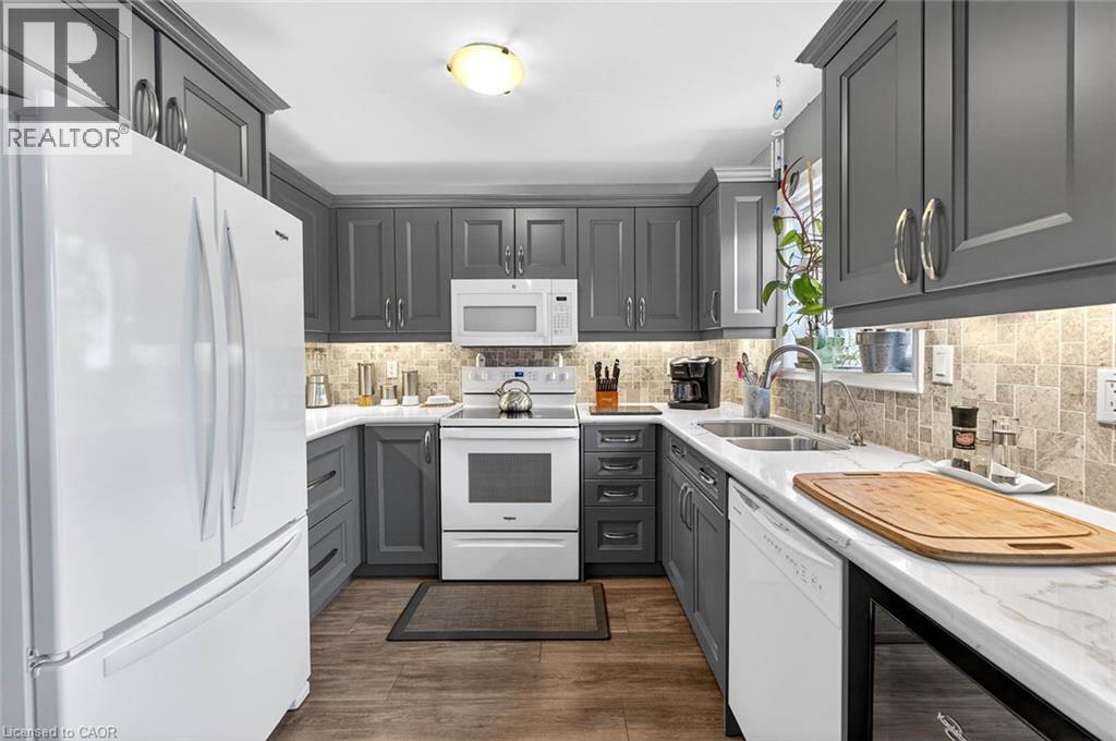 3753 DENSBURY Drive - 14