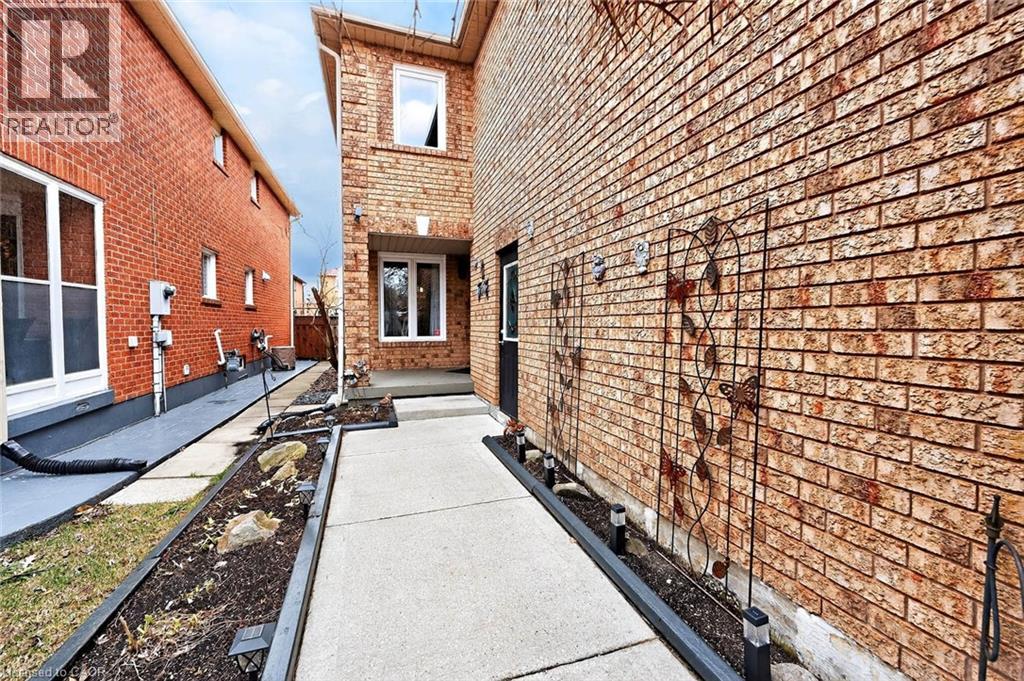 3753 DENSBURY Drive - 4