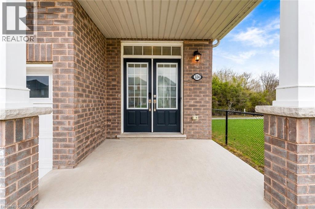 334 DOLMAN Street — photo 3
