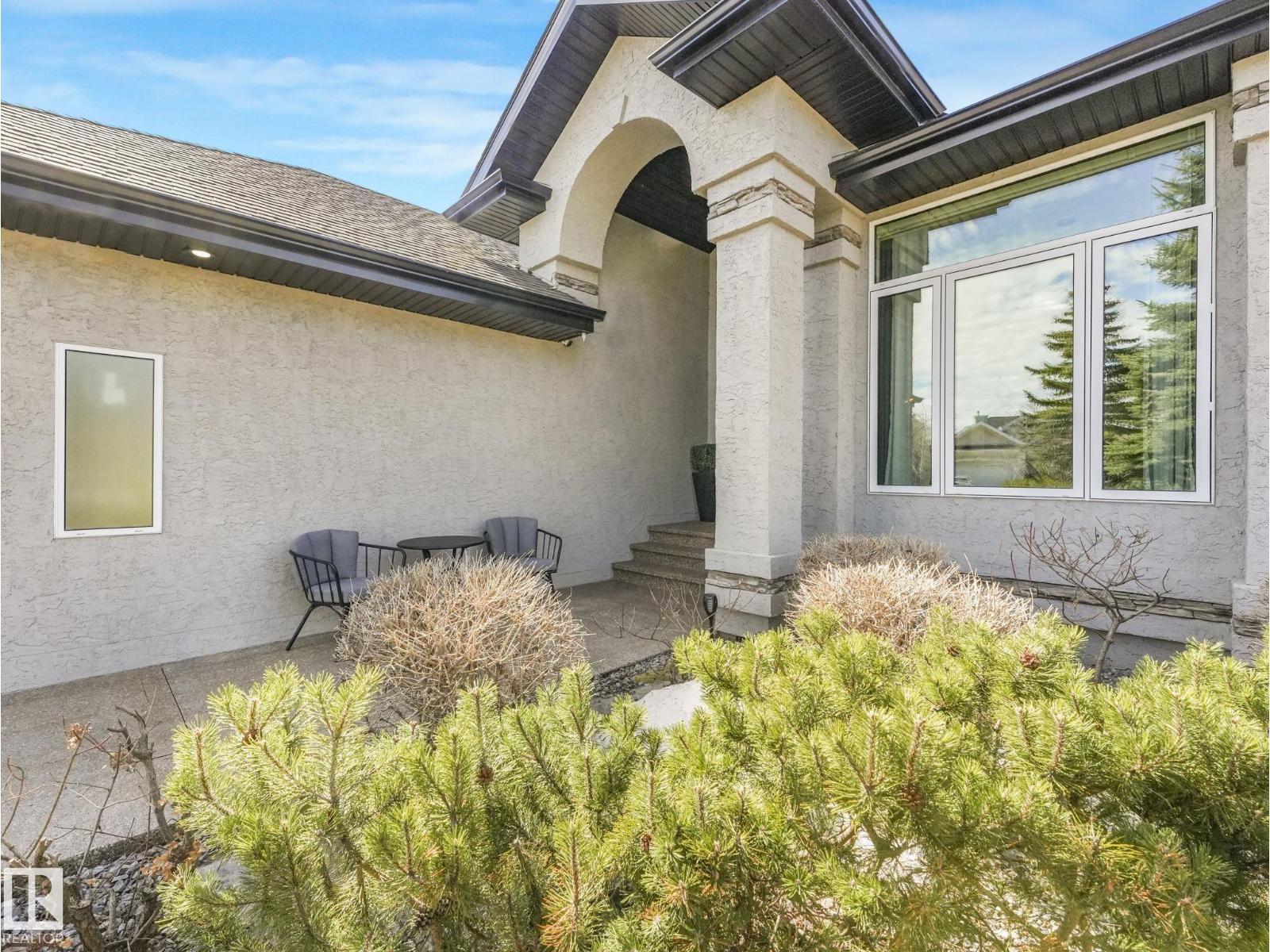 67 Leonard DR, St. Albert