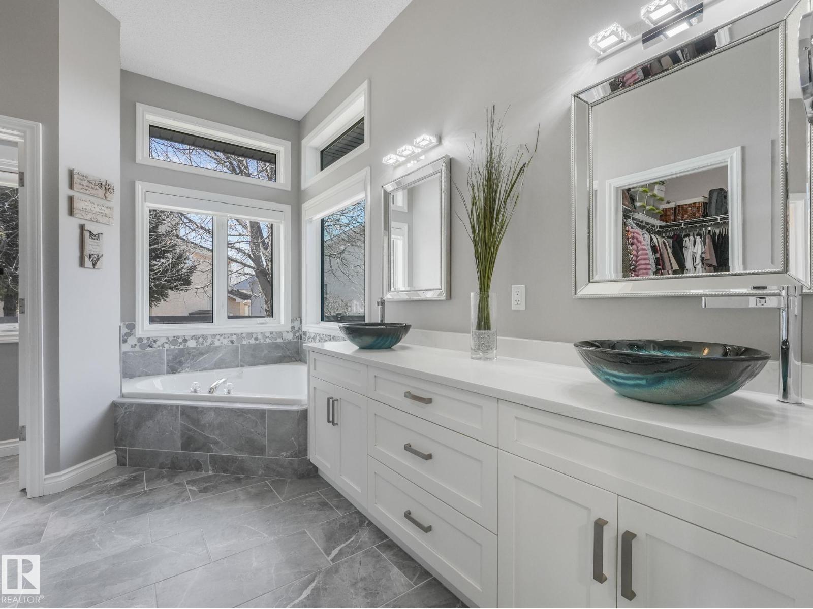 67 Leonard DR, St. Albert