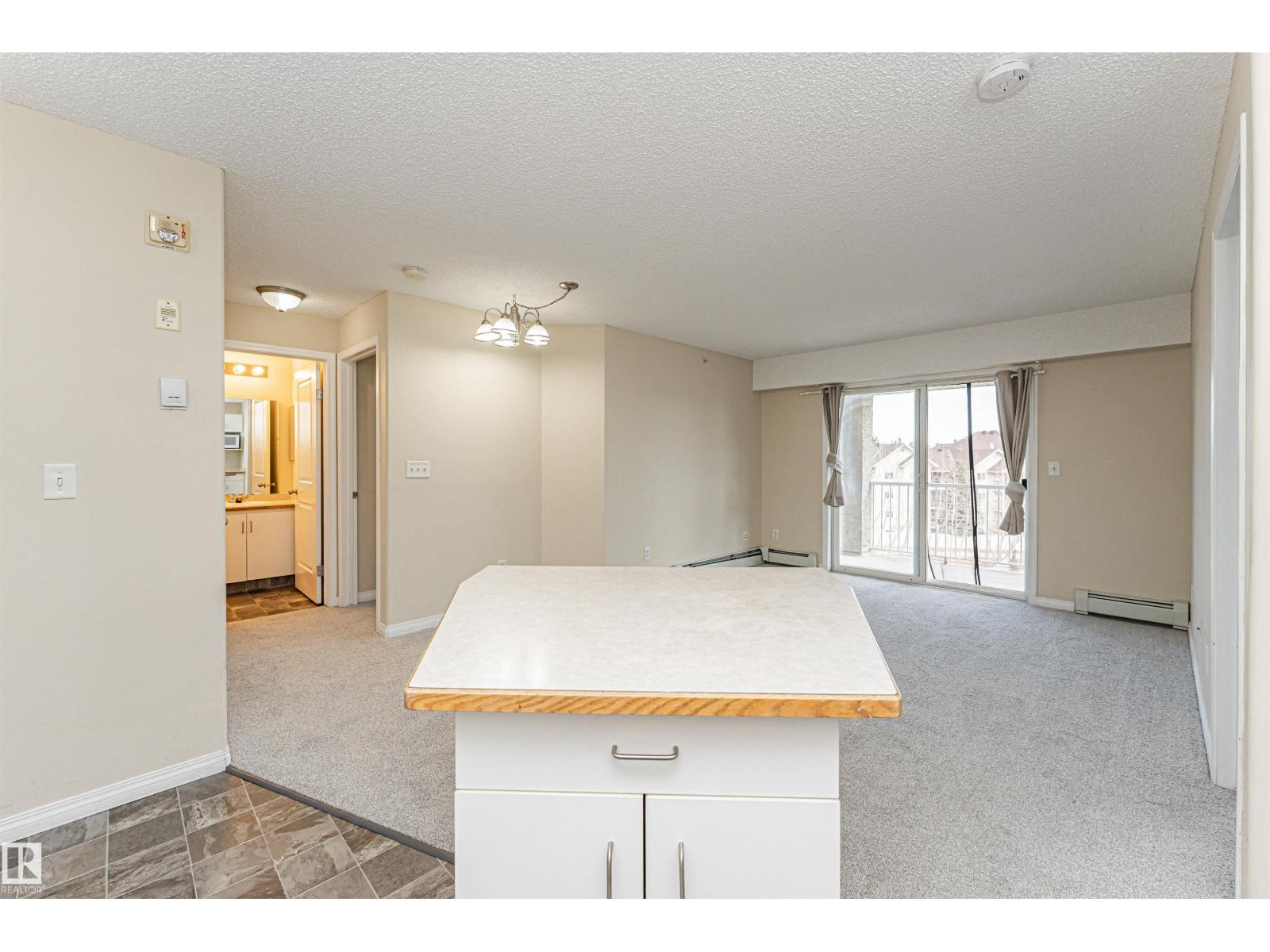 #524 10535 122 ST NW, Edmonton