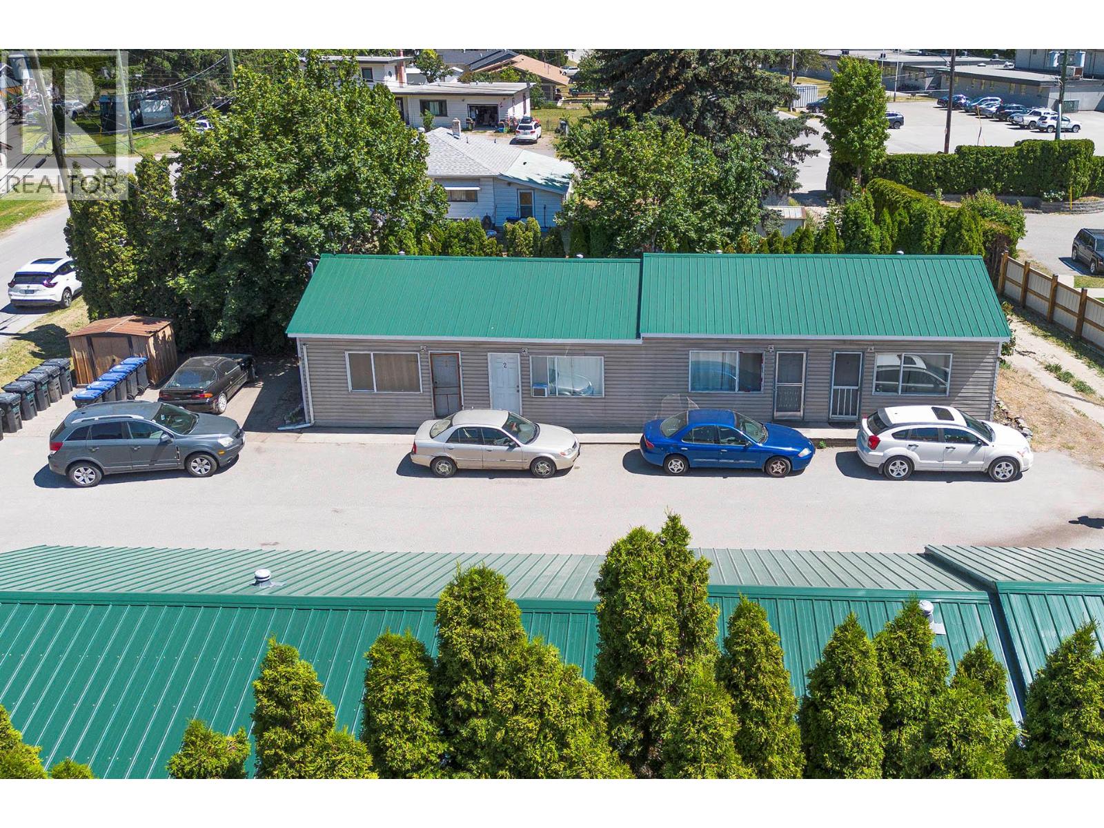 409 Shuswap Avenue - 1