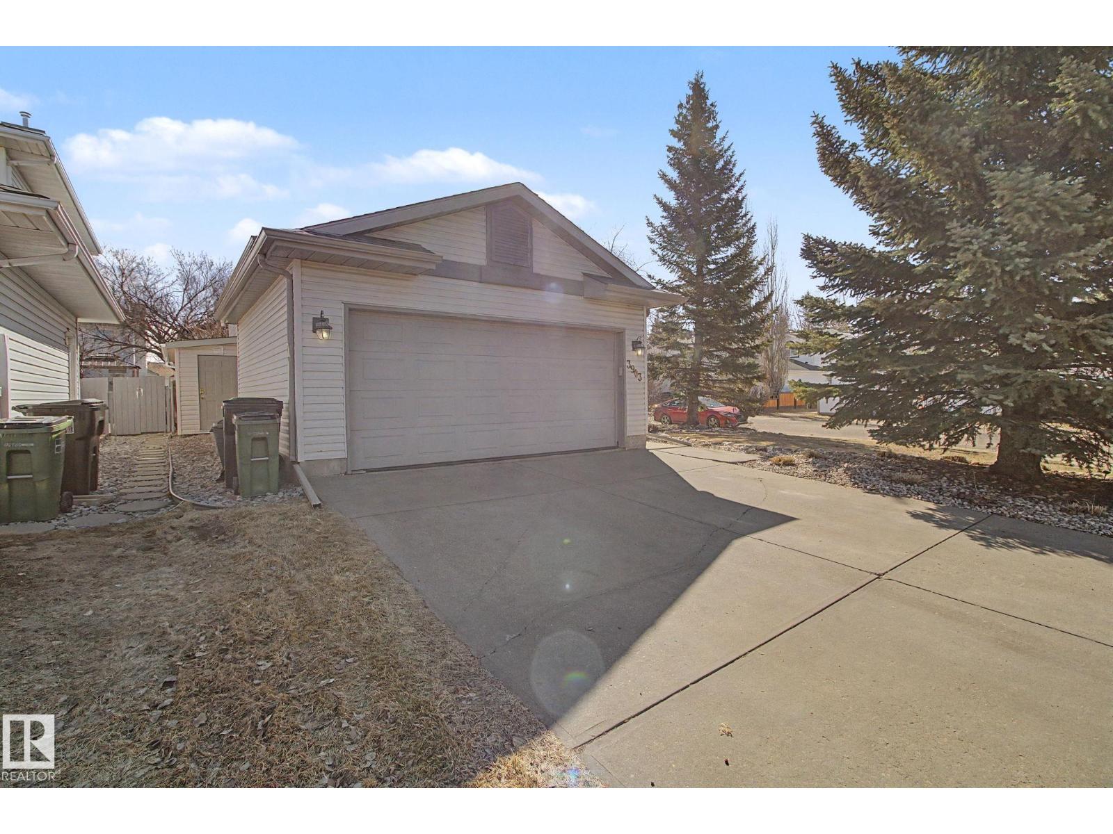 3903 32 ST NW, Edmonton