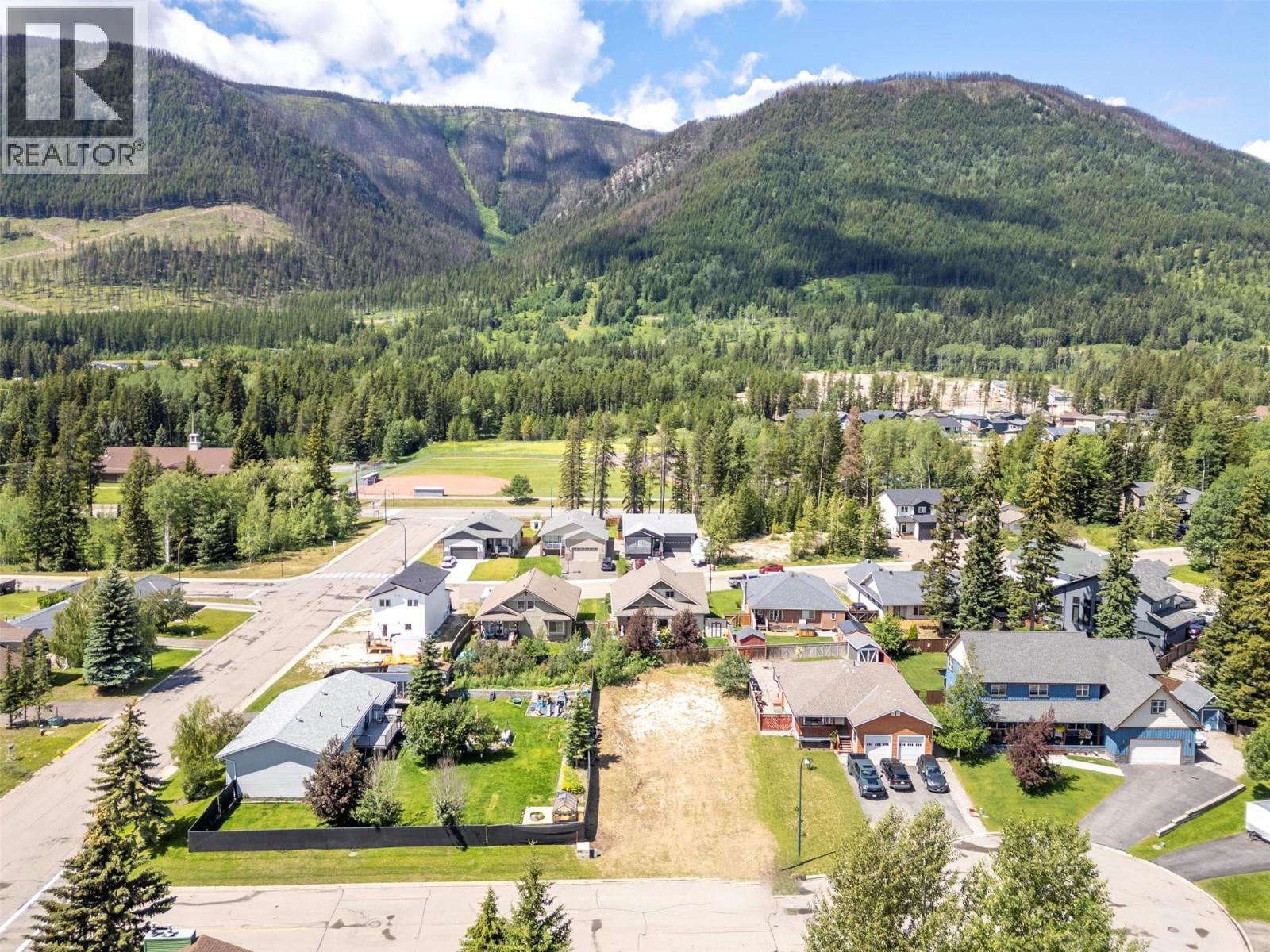 1344 Woodland Place, Sparwood