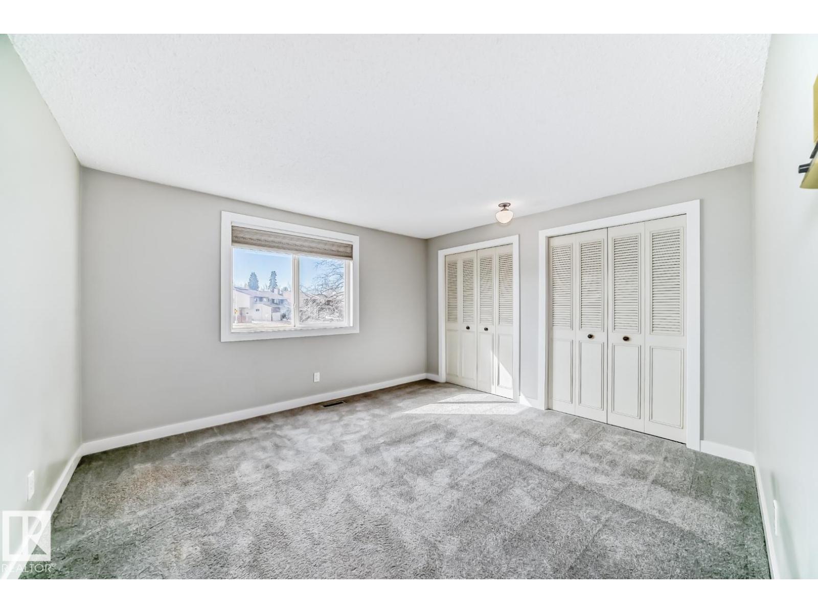 2709 124 ST NW, Edmonton