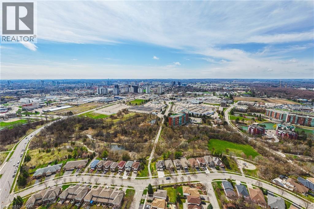 228 HOLBEACH Crescent, Waterloo, Ontario, N2J4Y7 — Photo 45
