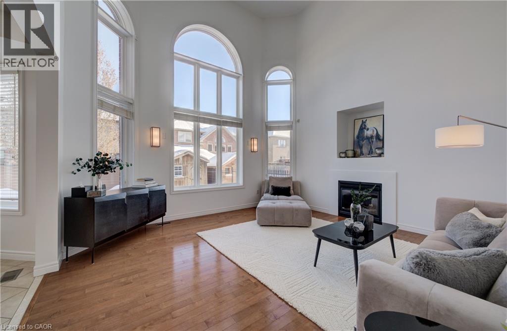 169 FALCONRIDGE Drive - 22
