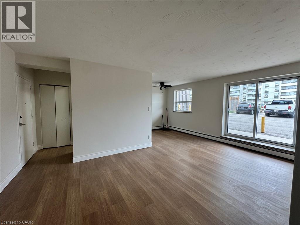 105 TIA Drive Unit# 102, Hamilton, Ontario, L8H2N8 — Photo 10