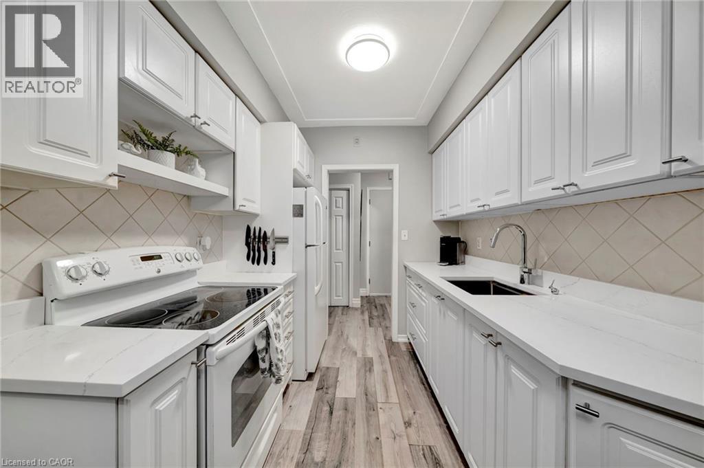 11 WOODMAN Drive S Unit# 307, Hamilton, Ontario, L8K4E3 — Photo 3