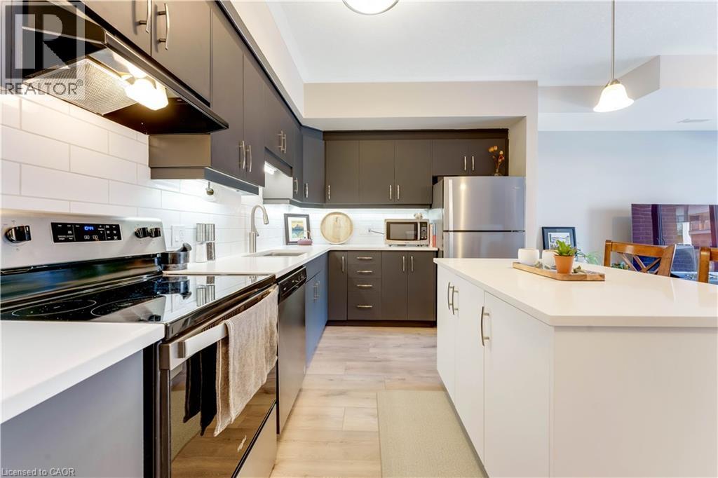25 ISHERWOOD Avenue Unit# 87, Cambridge, Ontario, N1R0E2 — Photo 5