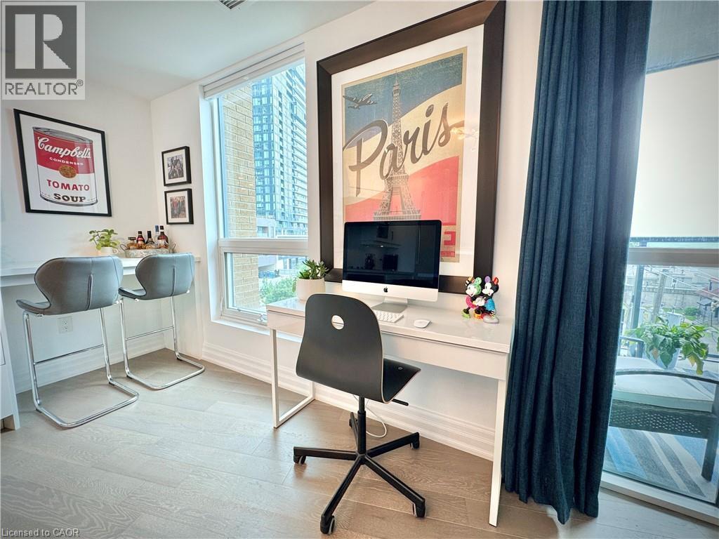 #405 2060 LAKESHORE Road - 18